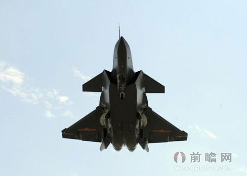 中国最隐身战机歼-25绰号鬼鸟 神秘出没似幽