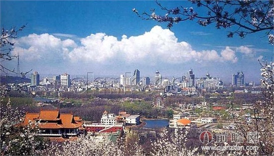 据悉,辽宁省北部铁岭市新城区始建至今已是第七个年头,但在新城住户