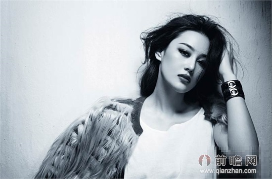 李晨分手后憔悴亮相图片