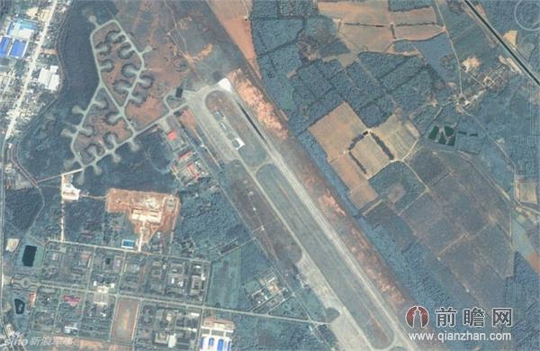 中国海航部队基地遭卫星曝光 歼-7数量令人震