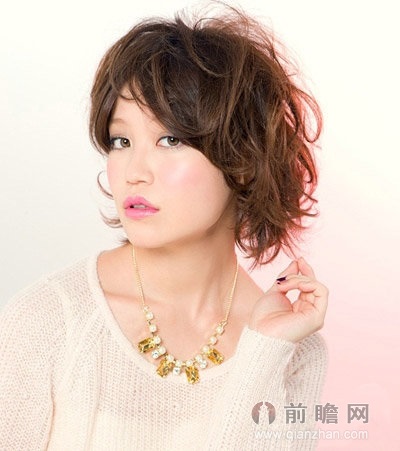 新年新发型多款时尚短烫发最流行_前瞻时尚-+前
