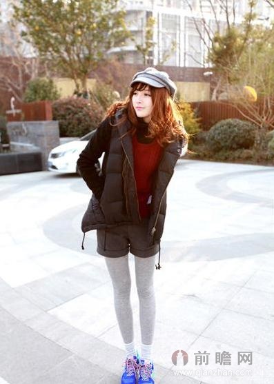 <em>冬装</em>时尚毛衣搭法 <em>外套+短裤</em>简约精干_前瞻时