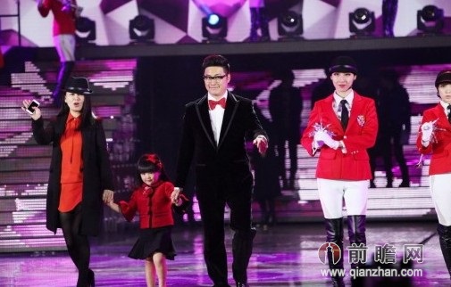 湖南卫视小年夜2014直播视频 节目单exo邓紫