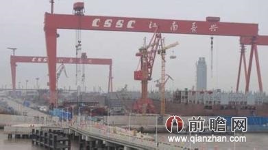 中国国产17号航母秘密开工建造 现场照片不慎