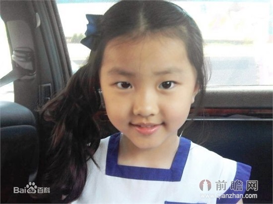 陈奕迅演唱会耍帅撞脸<em>曾志伟 女儿</em>有望参加爸