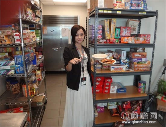 lol解说真人<em>照片</em>:<em>小智</em>小苍东阳雪儿<em>伊芙蕾雅</em>mi