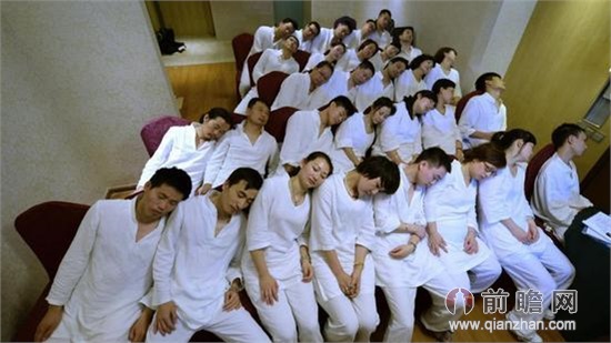 七成网民认为工作压力较大 长沙睡眠班成减压