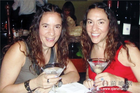 美双胞胎<em>姐妹</em>共享<em>男友</em> 有福同享有难同当(2)_前