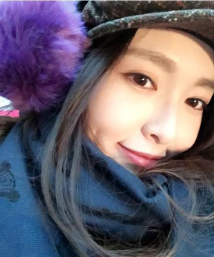 唐嫣生日发自拍美照 杨幂送祝福闺蜜情获赞