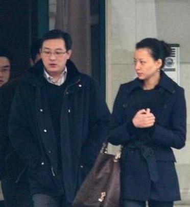 朱军谈董卿美国产子传闻:已婚 怀没怀孕只有她丈夫知道
