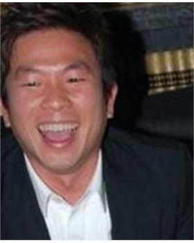 Peter Millar个人觉得这个品牌的衬衫很适合国人