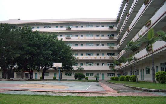 深圳龙岗区小学排名_深圳龙岗区育贤小学