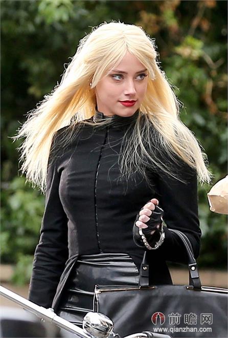 科斯特纳《三日刺杀》曝新照 德普女友美艳亮相