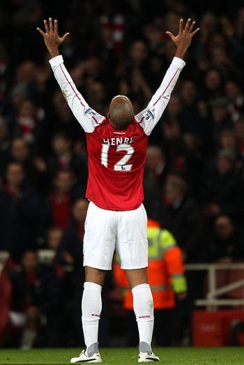 阿森纳传奇巨星亨利正式宣布退役 将担任解说嘉宾