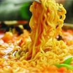 孤独的泡面学 日清请来了《昼颜》的男主角陪你吃面