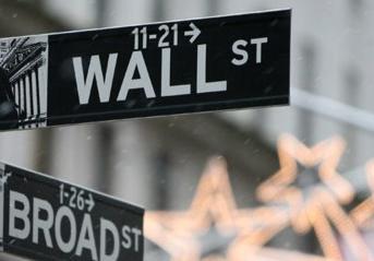 美国金融监管机构如何打败华尔街?