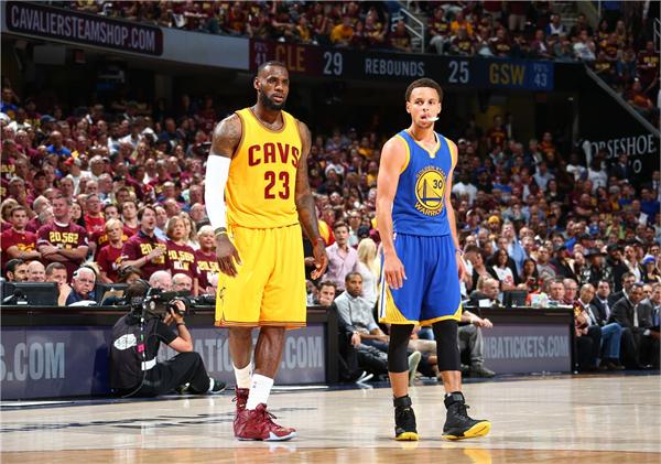 nba比赛直播在线观看球迷网，nba现场直播免费观看球迷网