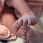 “余占鳌”<em>朱亚文</em>妻子沈佳妮产女 快女黄英产子“小九儿”