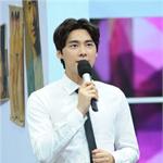 李易峰携栀子花开登快乐大本营 与吴昕再度暧昧同台