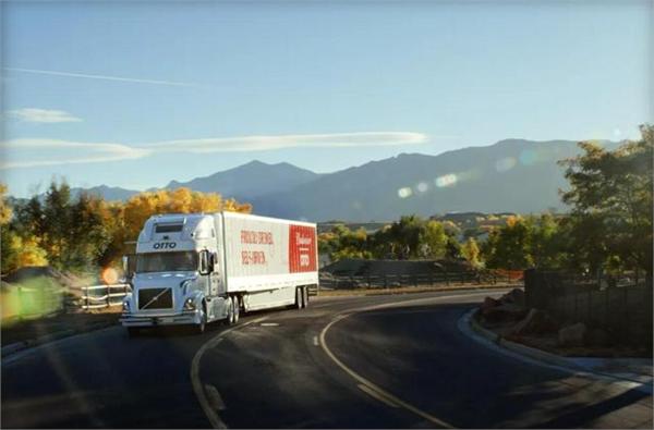 Uber自动驾驶卡车首次上路运送货物