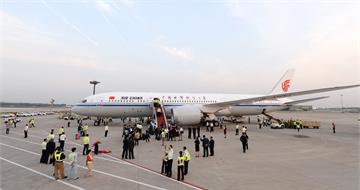 颠覆者来了：出境游爆发带动中国航空业转型