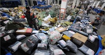 今年快递业务量有望破300亿件 广东浙江人“买买买”最凶猛