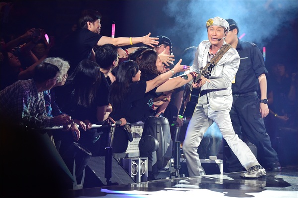 粤语歌神许冠杰2017年全国循环演唱会盛大开启