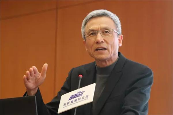 许小年