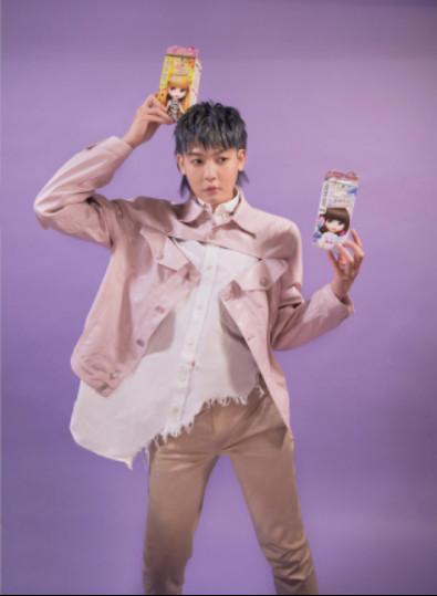 斐丝丽亚麻色