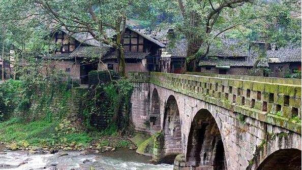 2018年国家特色小镇最新政策汇总