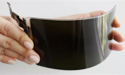 三星研发出摔不破的柔性屏幕 有望在今年推出首款折叠式智能手机
