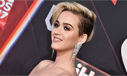 福布斯2018全球最高收入女歌手：水果姐8300万美元登顶 霉霉排第二