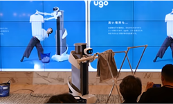 用人工操控取代机器人大脑，远在几千里也能指挥家里的<em>机器</em>人干活