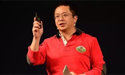 周鸿祎向谁开战？