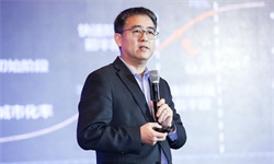 有远见的企业家，绝不甘心把战略望远镜架在“地下室”