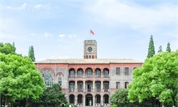 钟南山获英国爱丁堡大学首个“杰出校友奖” 网友：恭喜爱丁堡！