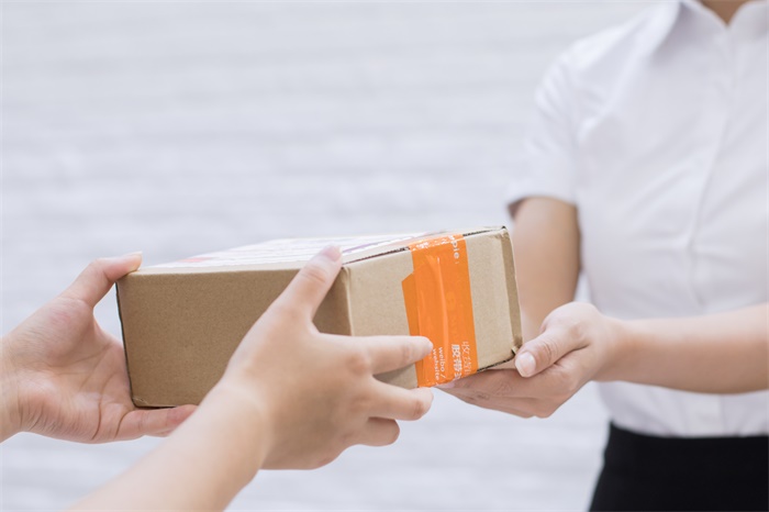 德国快递集体感染，疫情 震中 快递中心已暂停营业