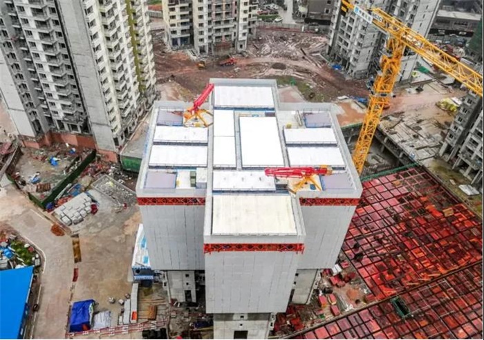 大型自动化机器造楼，三天一层，国产「住宅造楼机」投用_资讯_前瞻经济学人