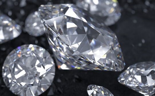 一颗价值超2亿钻石运抵上海