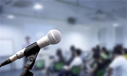 我只用一页PPT，就治好你的演讲恐惧症