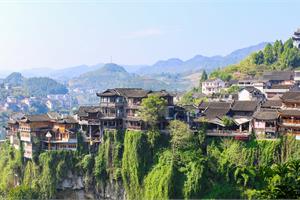 湖南宁乡市：回龙铺镇党建引领夯实乡村振兴产业基础