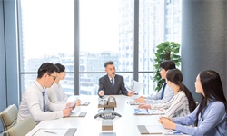 一家公司怎么样，开个会就知道了
