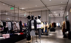 行业深度！2022年中国女装行业竞争格局及市场份额分析 市场集中度不断上升