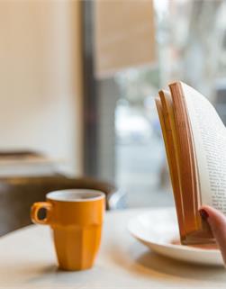 張麗俊：為什么我建議管理者要多讀書？