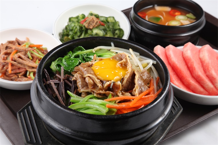 50元的快餐正在消失？韩国上班族日常餐饮价格已远高于日本