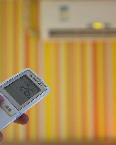 净利润超过300亿！格力电器2024年财报出炉，董明珠年薪1437.2万，股票分红2亿元【附白色家电行业发展趋势】