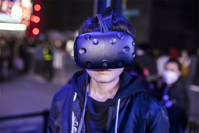 2025年中国AR眼镜产业最具潜力企业：雷鸟创新、灵伴科技、影目科技、XREAL