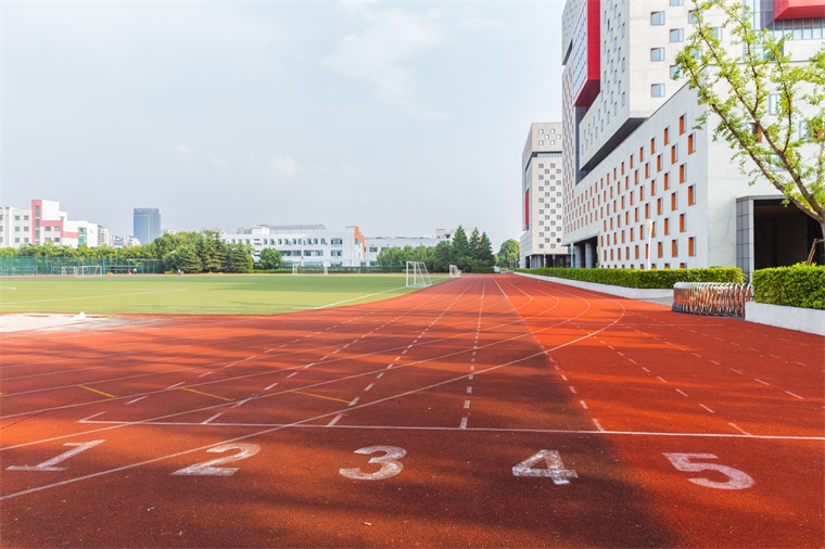 芯片首富300 億籌建！寧波東方理工大學首年招生：一年學費9.6萬元，所有專業中英文雙語教學