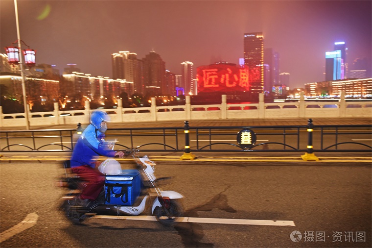 电动自行车“新国标”今起实施！要求具备北斗定位功能，车速超过25km/h强制断电【附电动自行车行业市场分析】