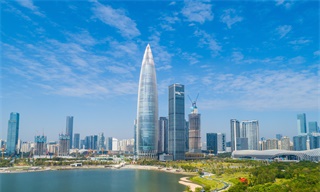 前瞻重磅发布《2025深圳500强企业发展报告》：南山区担当“核心集聚极”